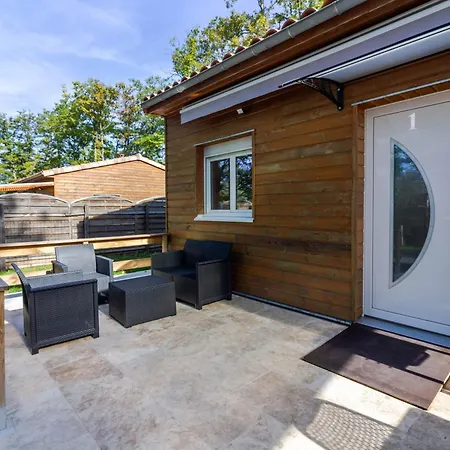 Holiday home 1 De L'oree Du Bois *