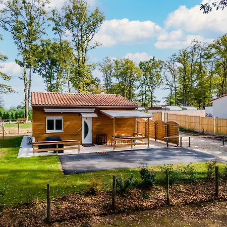 1 De L'oree Du Bois Holiday home Thenon