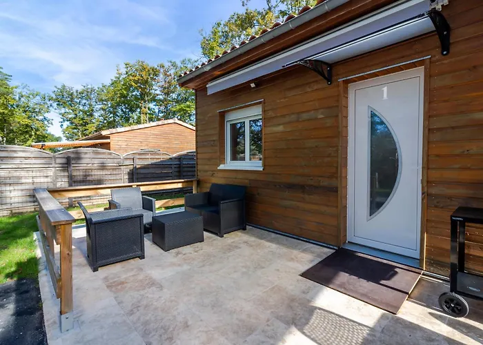 1 De L'oree Du Bois *